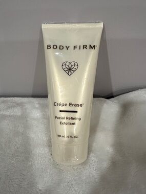 Body Firm Crêpe Erase Facial Refining Exfoliant - Cream